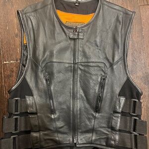 First Manufacturing Company Leather Motorcycle Vest Men's, size XL expandable